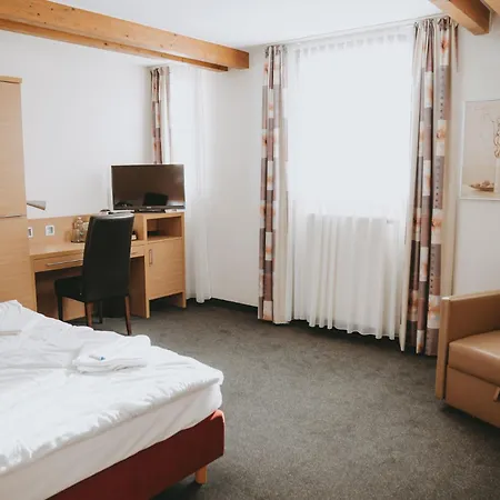 Kaspers Gaestehaus Hotell Nuembrecht