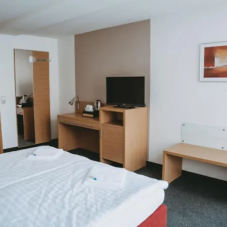 Kaspers Gaestehaus Hotel *
