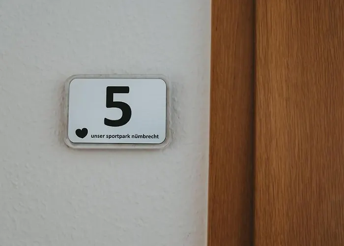 Kaspers Gaestehaus Hotel *